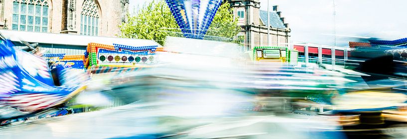 Draaiende Kermis Attractie von Robert Wiggers