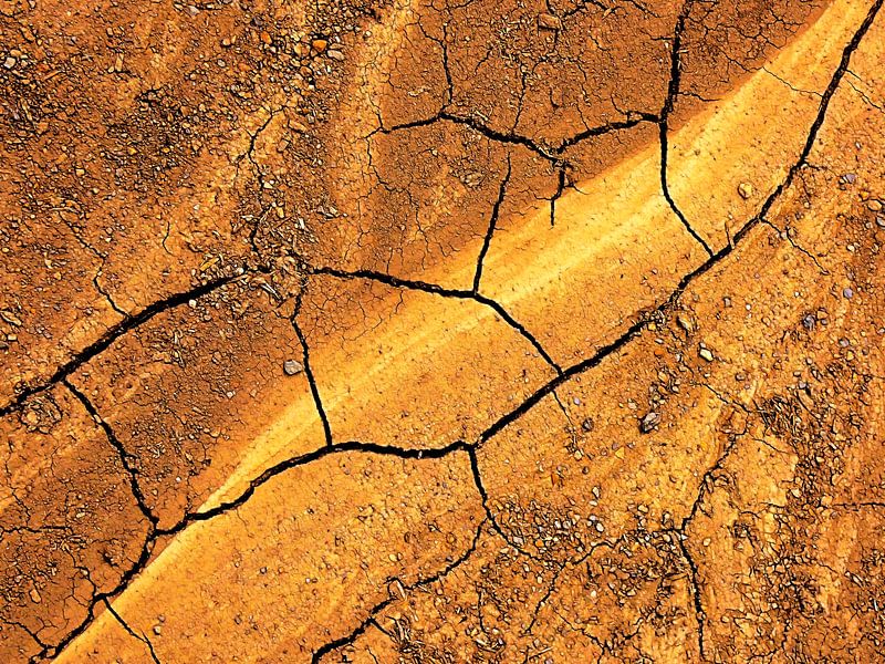 Terra Ocra (Ochre Yellow Earth) by Caroline Lichthart