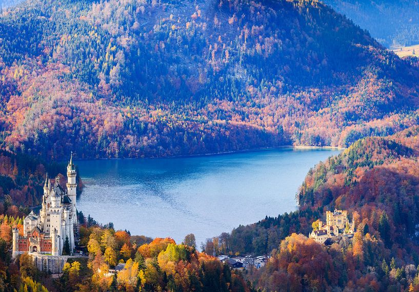 Herbst auf Schloss Neuschwanstein von Henk Meijer Photography