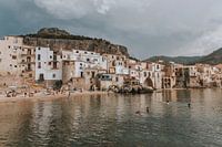 Vue de la ville et de l'eau de Cefalu, Sicile Italie