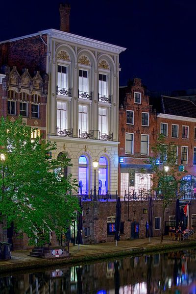Photo de nuit maison de canal Oudegracht Utrecht par Anton de Zeeuw