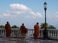 Monniken bij Doi Suthep