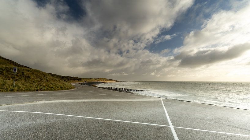 Zeeländische Küste bei Westkappelle von Henri van Avezaath