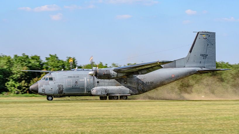 Atterrissage Armée de l'Air C-160 Transall. par Jaap van den Berg