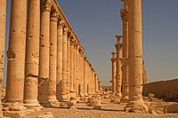 Säulengalerie am Tempel des Baal