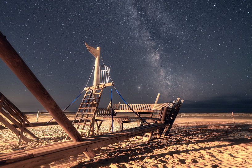 Pirate ship and Milky Way on Amrum Island by Oliver Henze