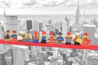Lunch atop a skyscraper Lego edition - New York